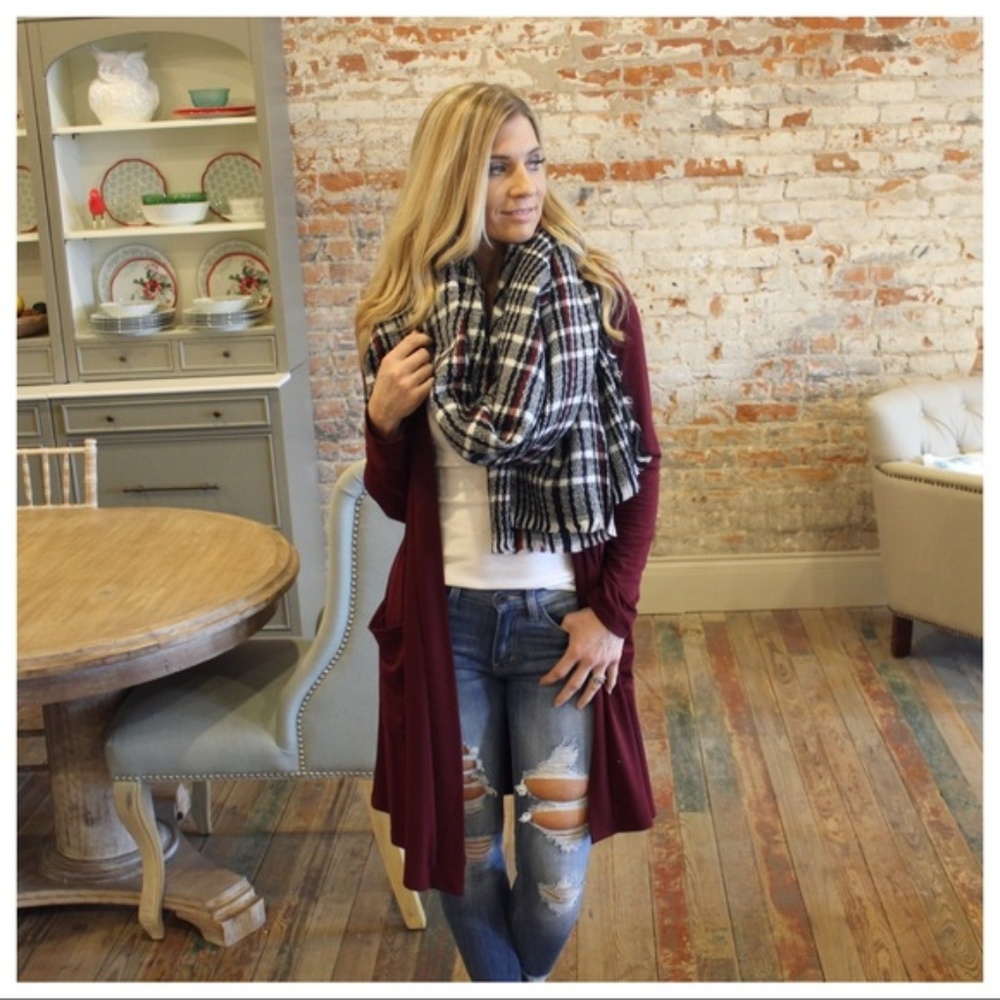 LAST ONE! Black & Ivory Plaid with burgundy Stripe - Picture 4 of 4